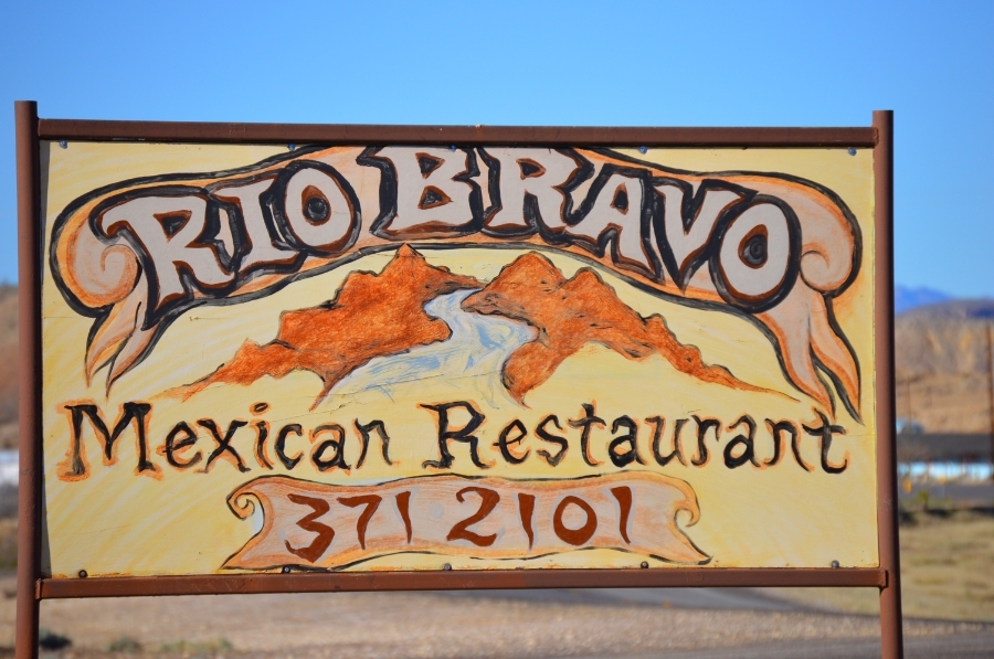 Rio-Bravo-Sign-finished1